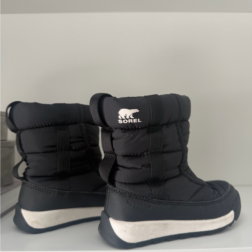 Sorel Whitney 2 Kids Black Winter Pull-On Boots